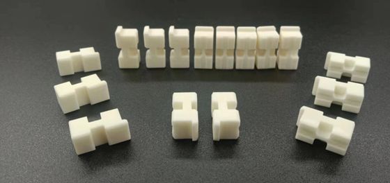 Elementy konstrukcyjne azotku glinu