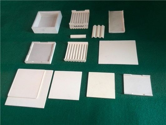 Meble z tlenku glinu o gramaturze 3,6 g / cm3/