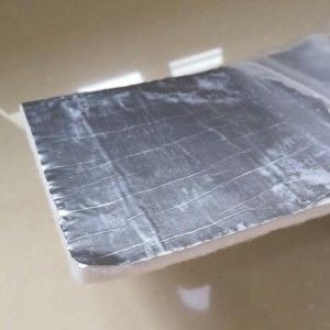Koc z aerożelu krzemionkowego 650C do rurociągu parowego do wydobywania ropy naftowej, prefabrykowana rura izolacyjna